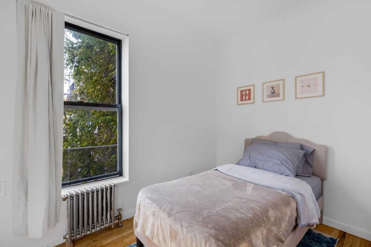 308 E 118th St #1285574P - Photo 5 of 6