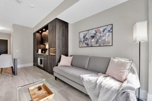 401 Wellington St W - Photo 1 of 1