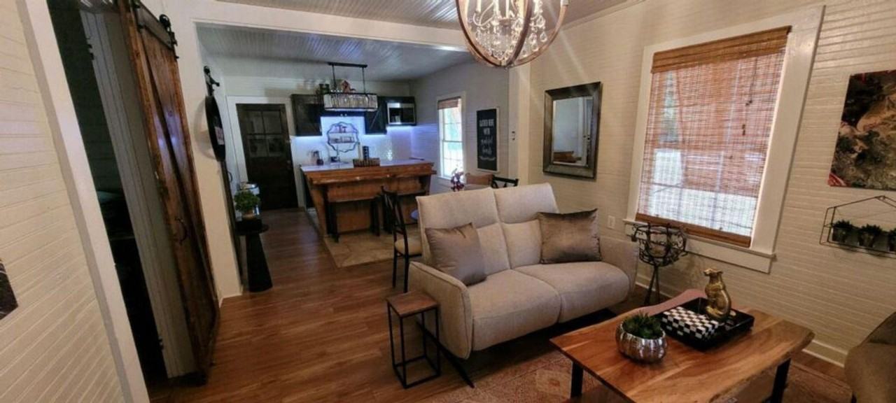 104 Dawson St #1268050P - Photo 3 of 28