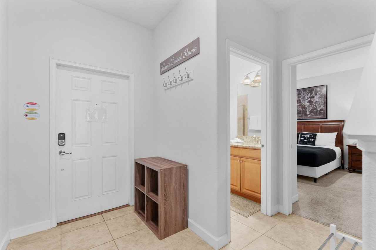 3197 Pequod Pl #1280970P - Photo 6 of 42