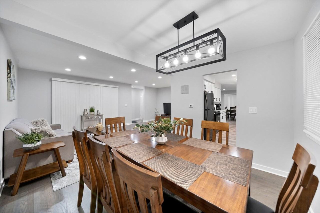 14237 S Newberg Ct #1285043P - Photo 3 of 27