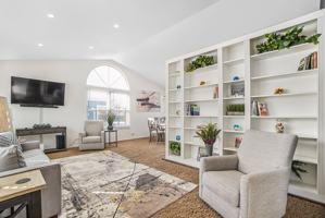 featured image of 1201 Easton Dr