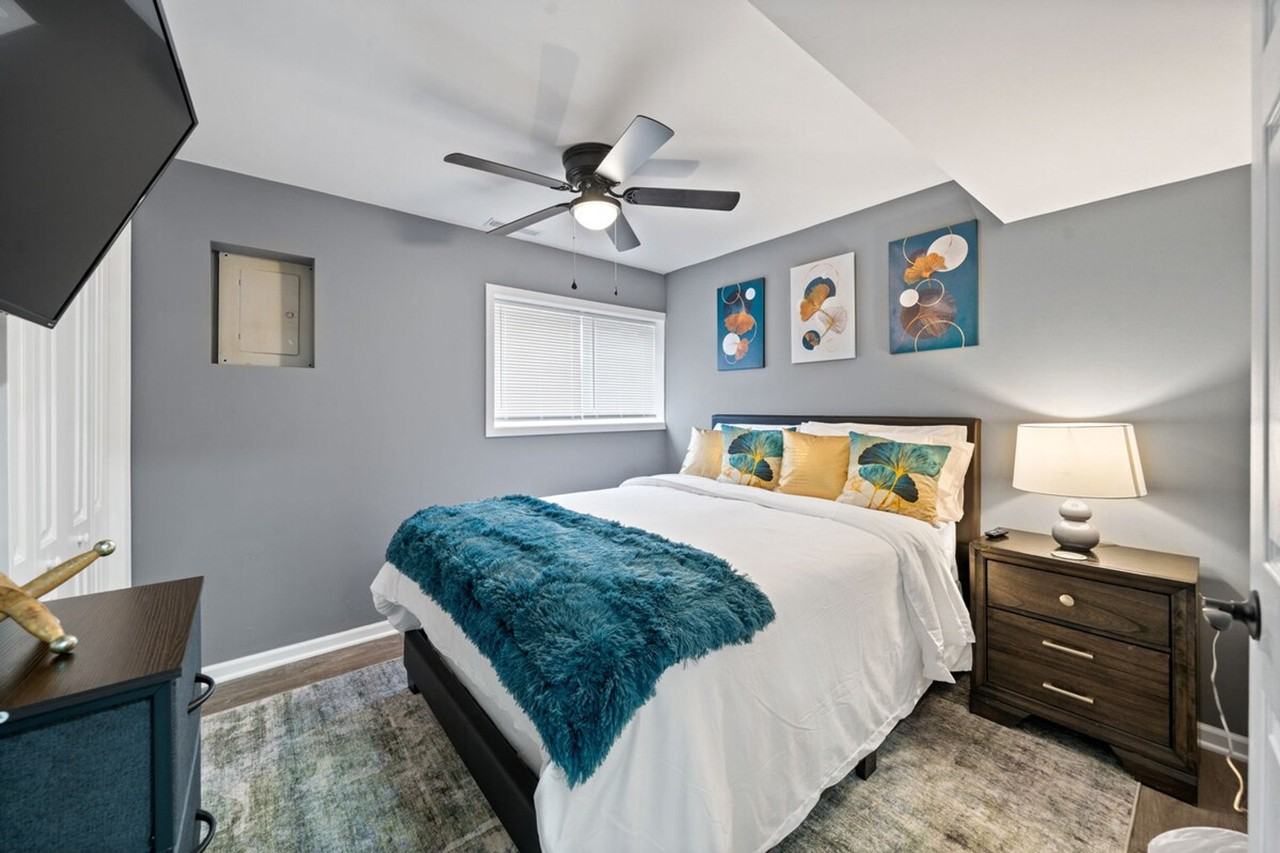 3755 W 75th Ct #1285097P - Photo 4 of 20