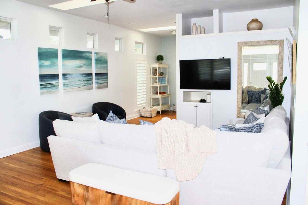 82 Mark St #1285919P - Photo 5 of 50