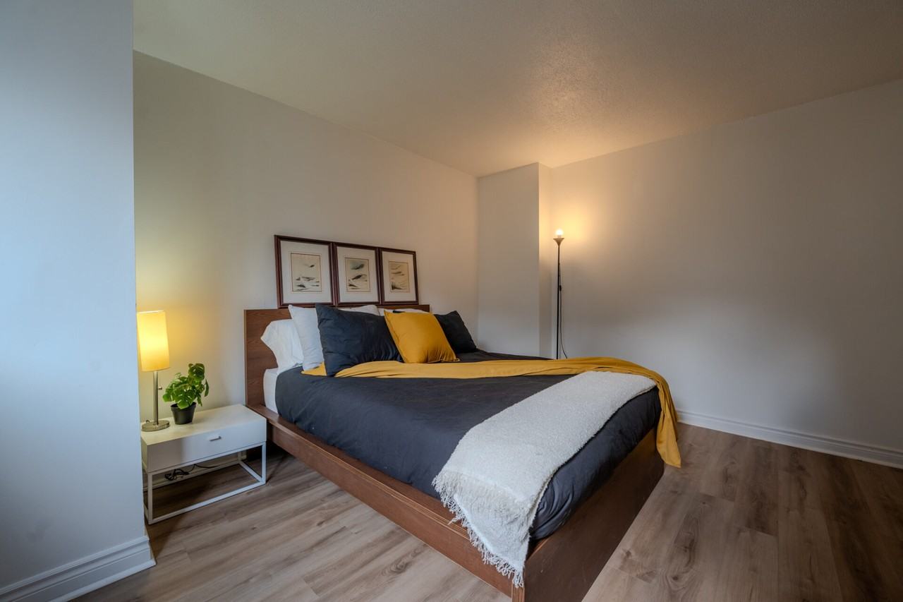 10190 Avenue de Bois-de-Boulogne - Photo 2 of 10