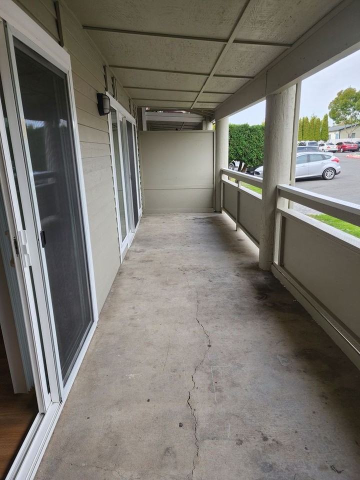 Cascade West - Photo 6 of 12