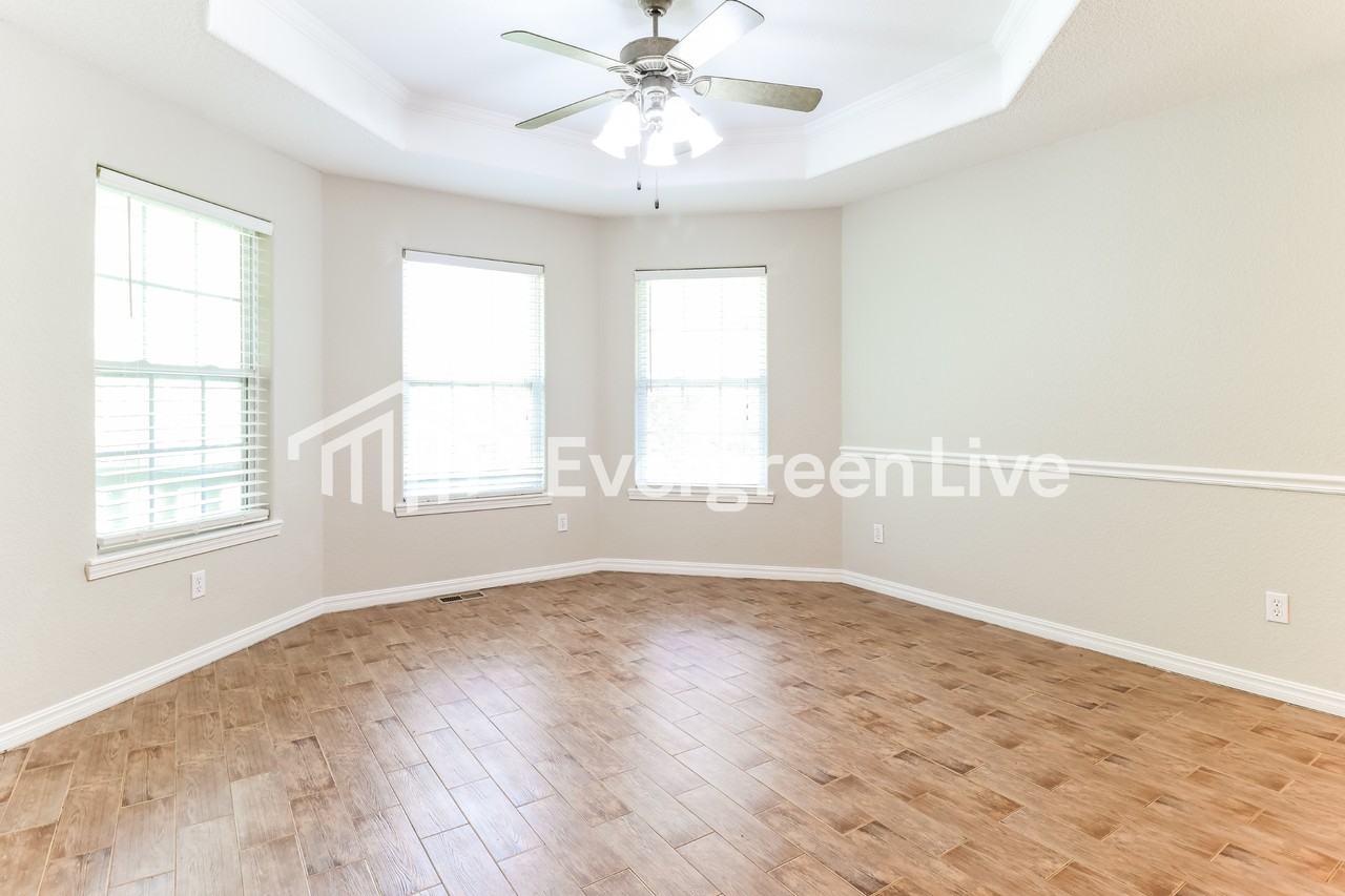 9 Ormskirk Ln - Photo 5 of 17