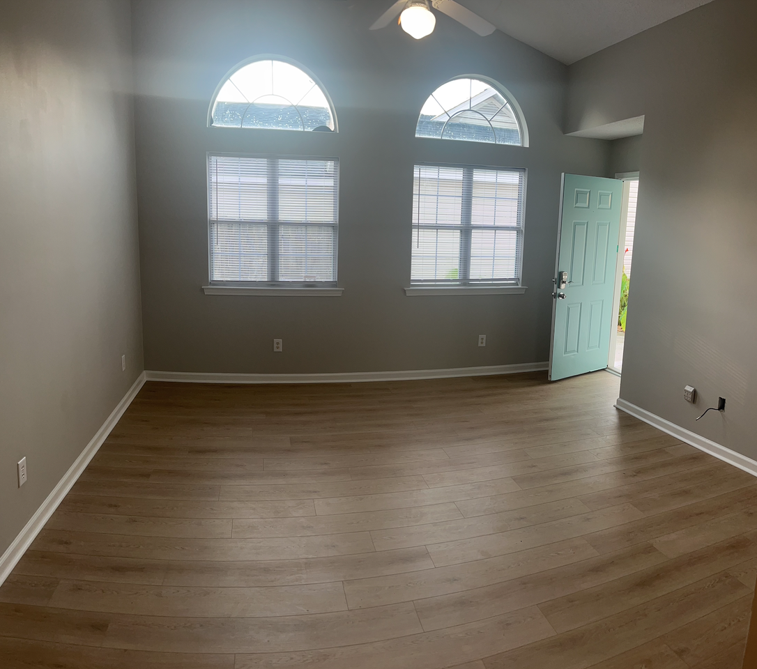 9493 Leeds Cir - Photo 7 of 8