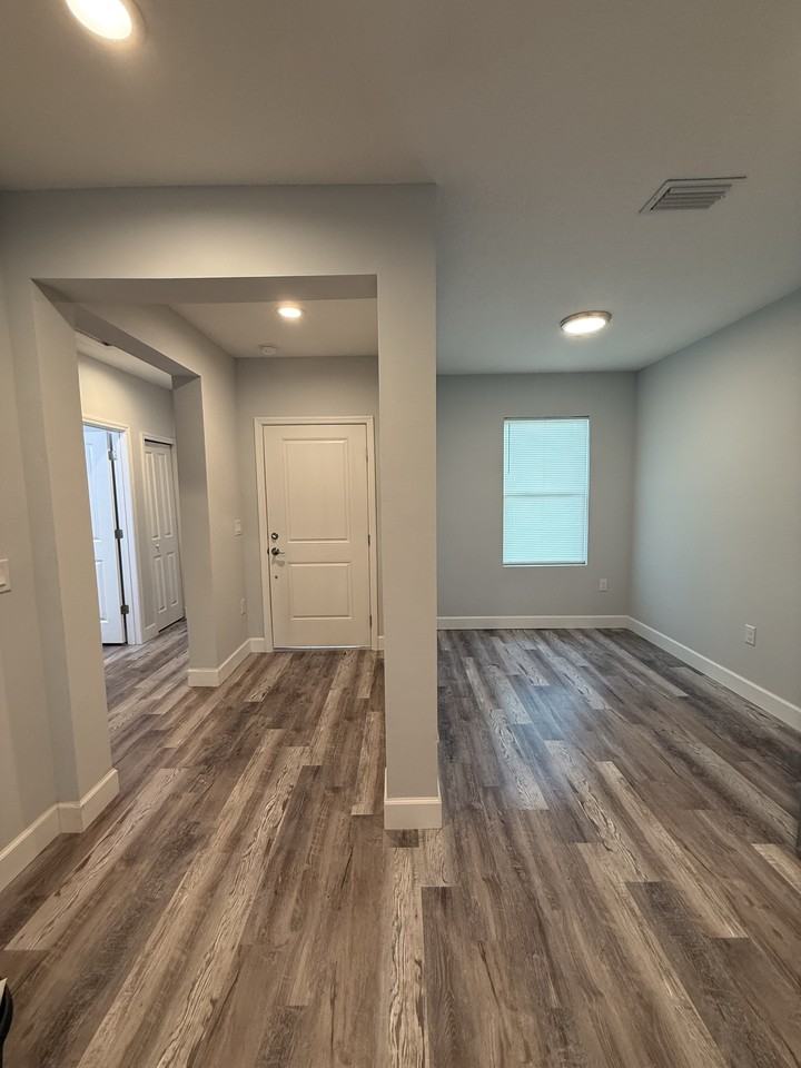 11080 Reims Ave #A - Photo 6 of 8