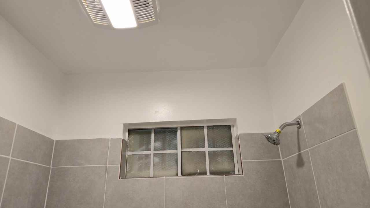 1117 E 70th St - Photo 3 of 9