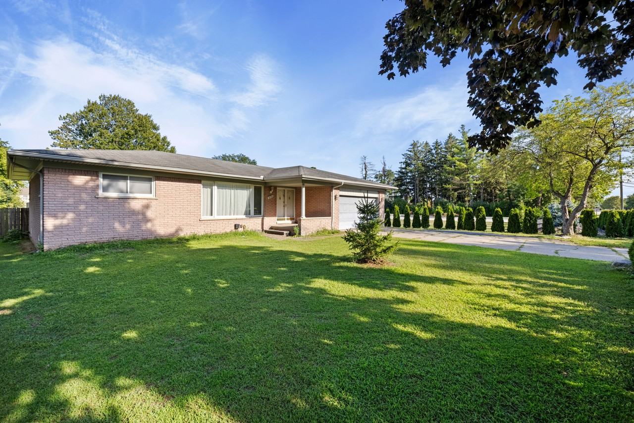 41544 Dequindre Road - Photo 2 of 25