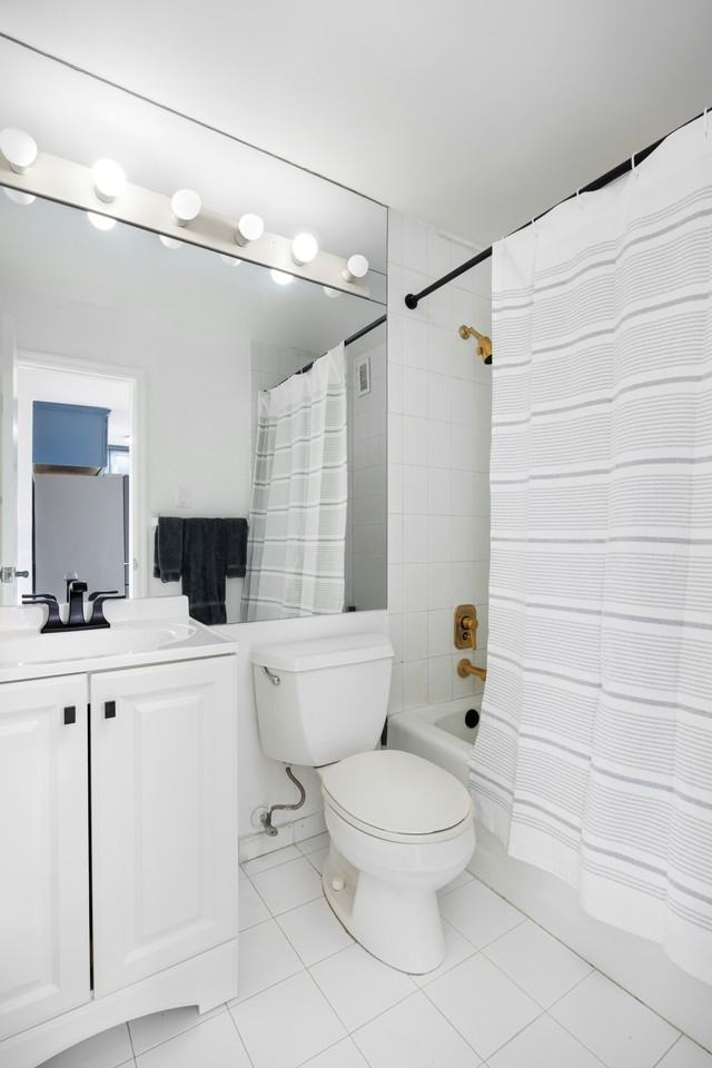 222 W 14th St #11C - Photo 5 of 11