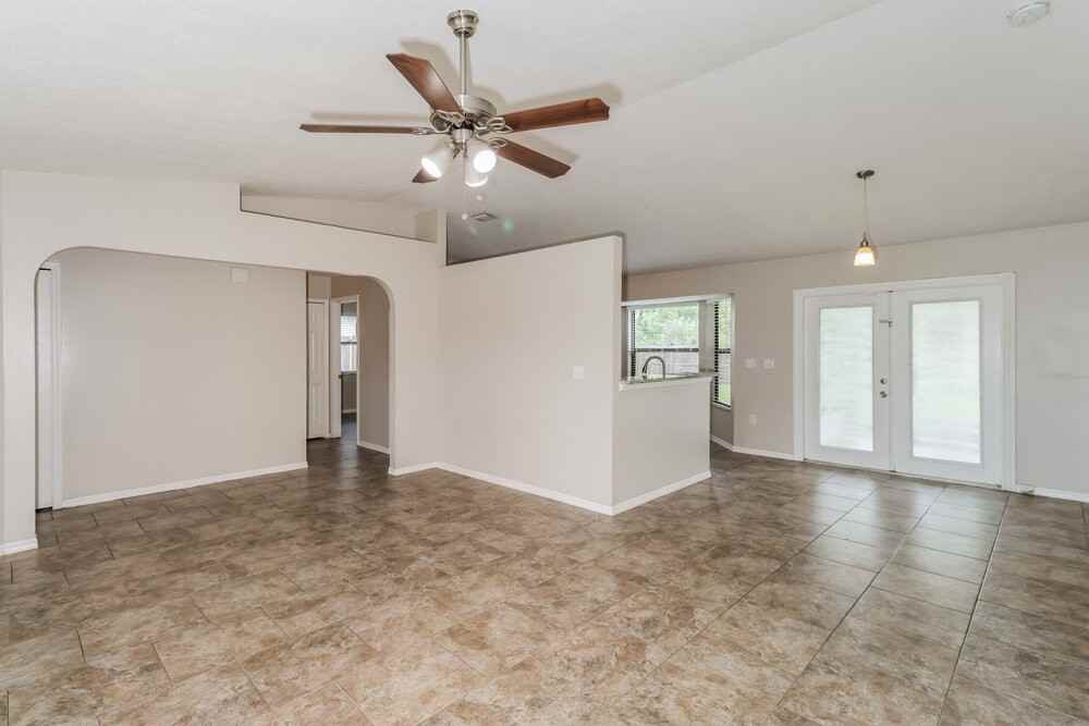 1807 Vauxhall St Nw - Photo 4 of 16