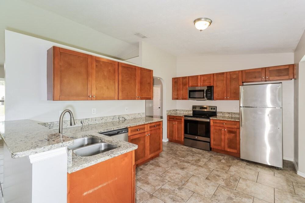 1807 Vauxhall St Nw - Photo 5 of 16