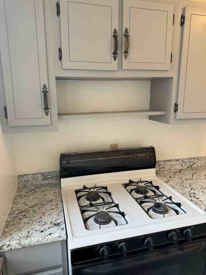 5300 Fifth - Photo 4 of 44