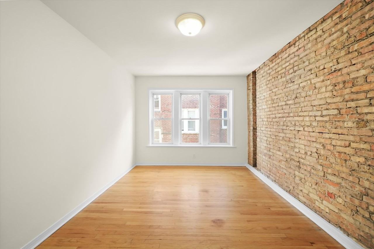 3000 N. Whipple LLC - Photo 4 of 13