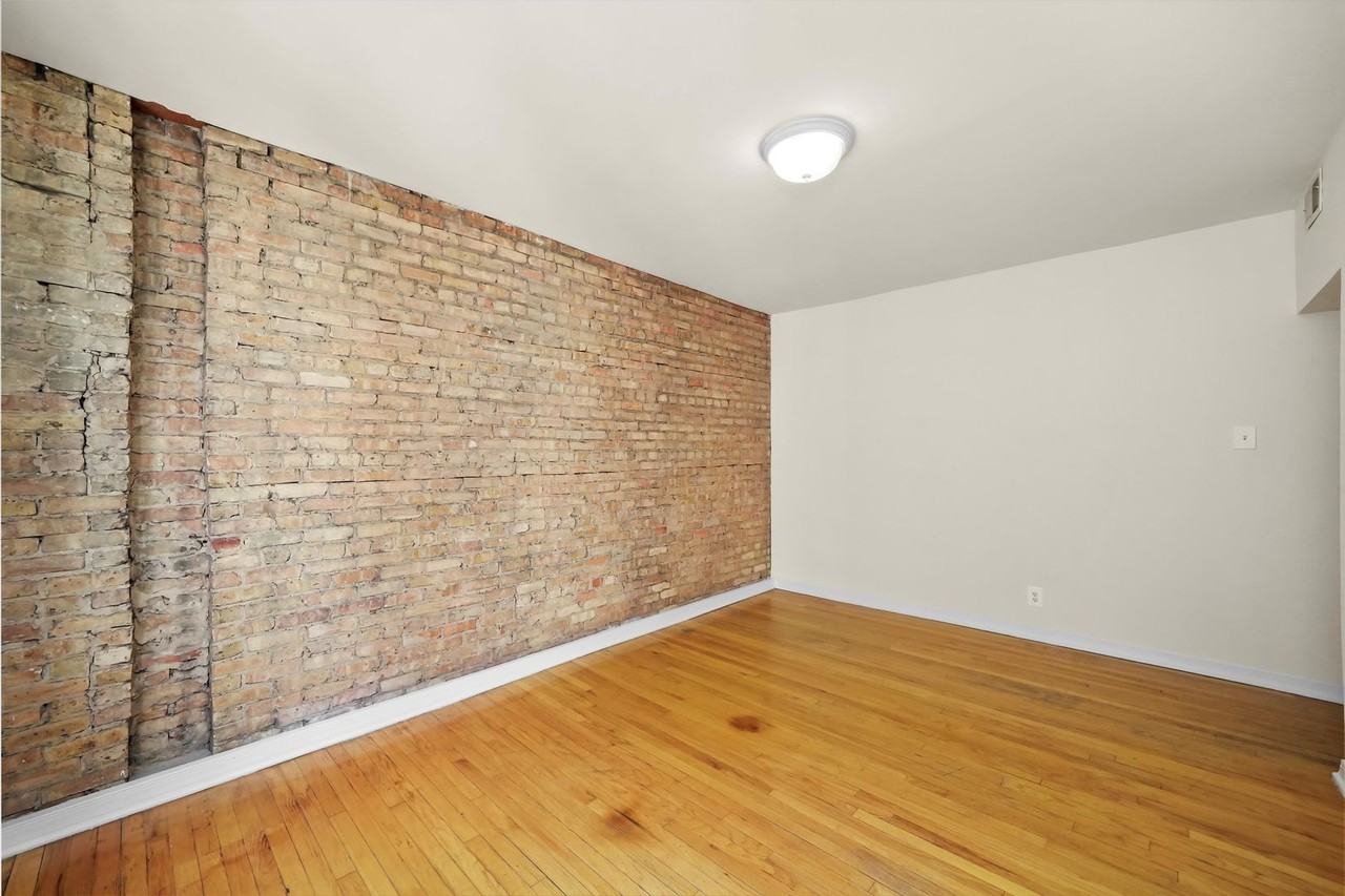 3000 N. Whipple LLC - Photo 5 of 13