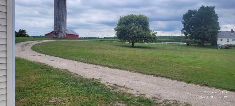 7057 Saint John Rd - Photo 2 of 14