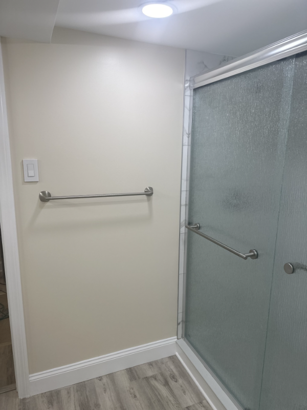 543 Central Street - Photo 3 of 17