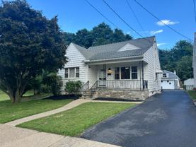 267 Simpson St - Photo 1 of 1