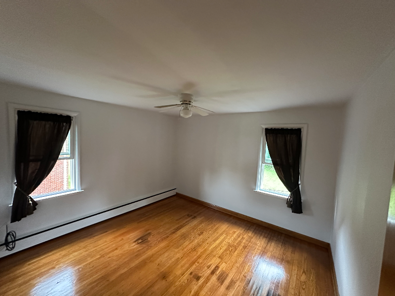 4227 Allen Dr #3 - Photo 3 of 7