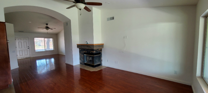 8409 W Dreyfus Dr - Photo 2 of 18