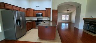 8409 W Dreyfus Dr - Photo 1 of 1