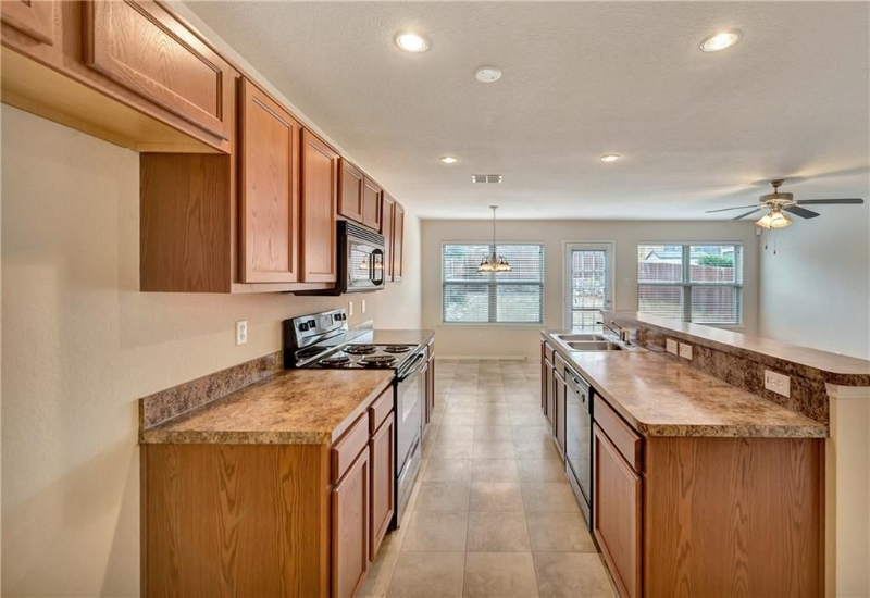 10731 Deauville Dr - Photo 2 of 12