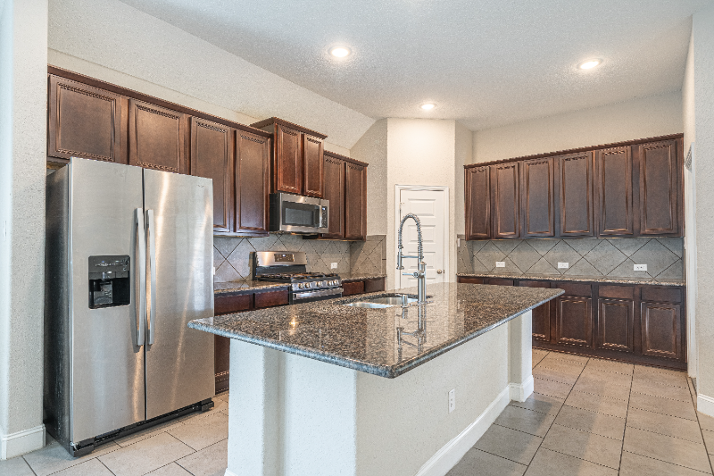 3914 Brazos Bnd - Photo 2 of 20