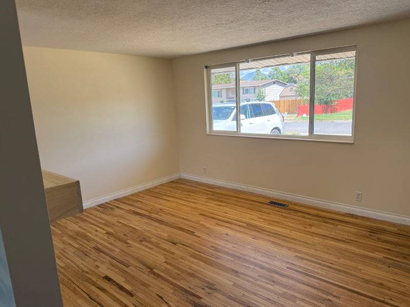 5986 Sw - Photo 3 of 13