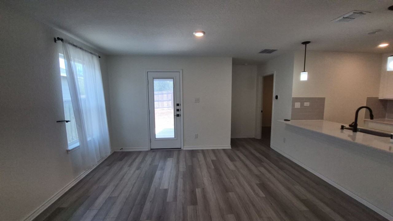 4922 Via Sonoma Trl - Photo 5 of 27