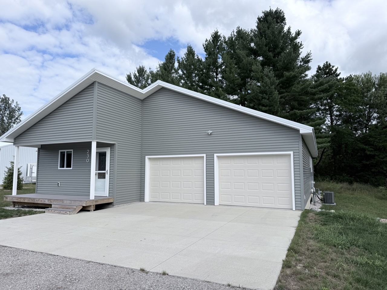 230 Ridge St #NA - Photo 2 of 23