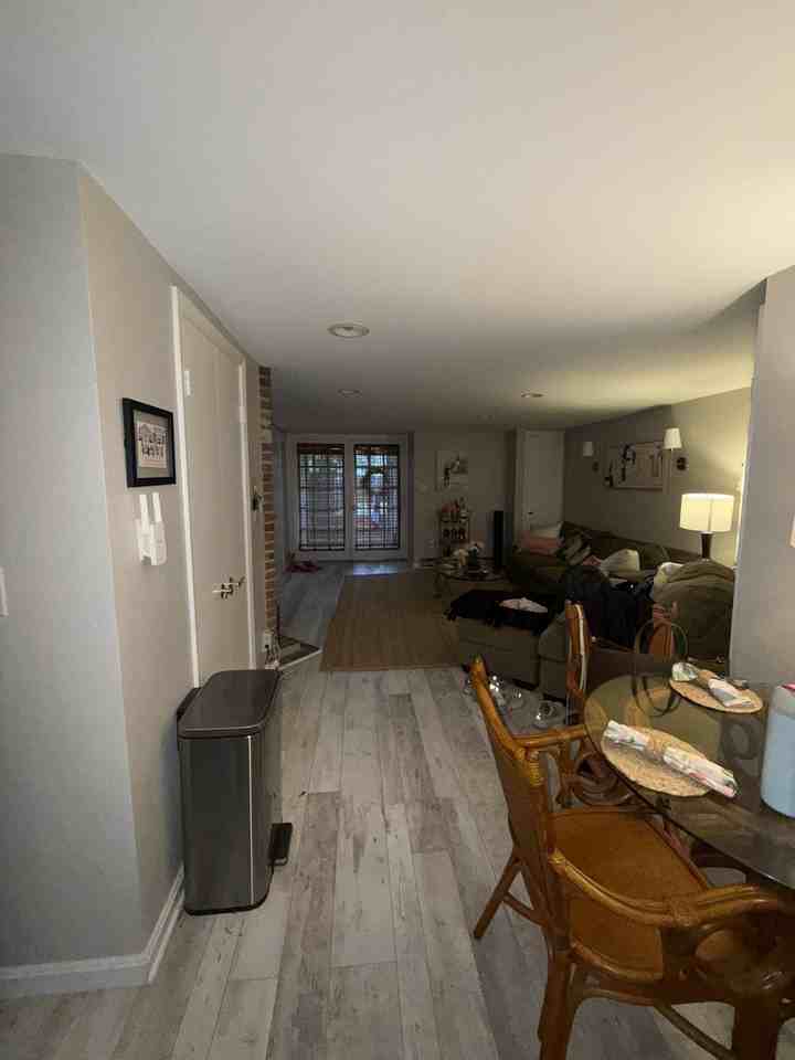 403 Seward Square Southeast #2 - Photo 4 of 15