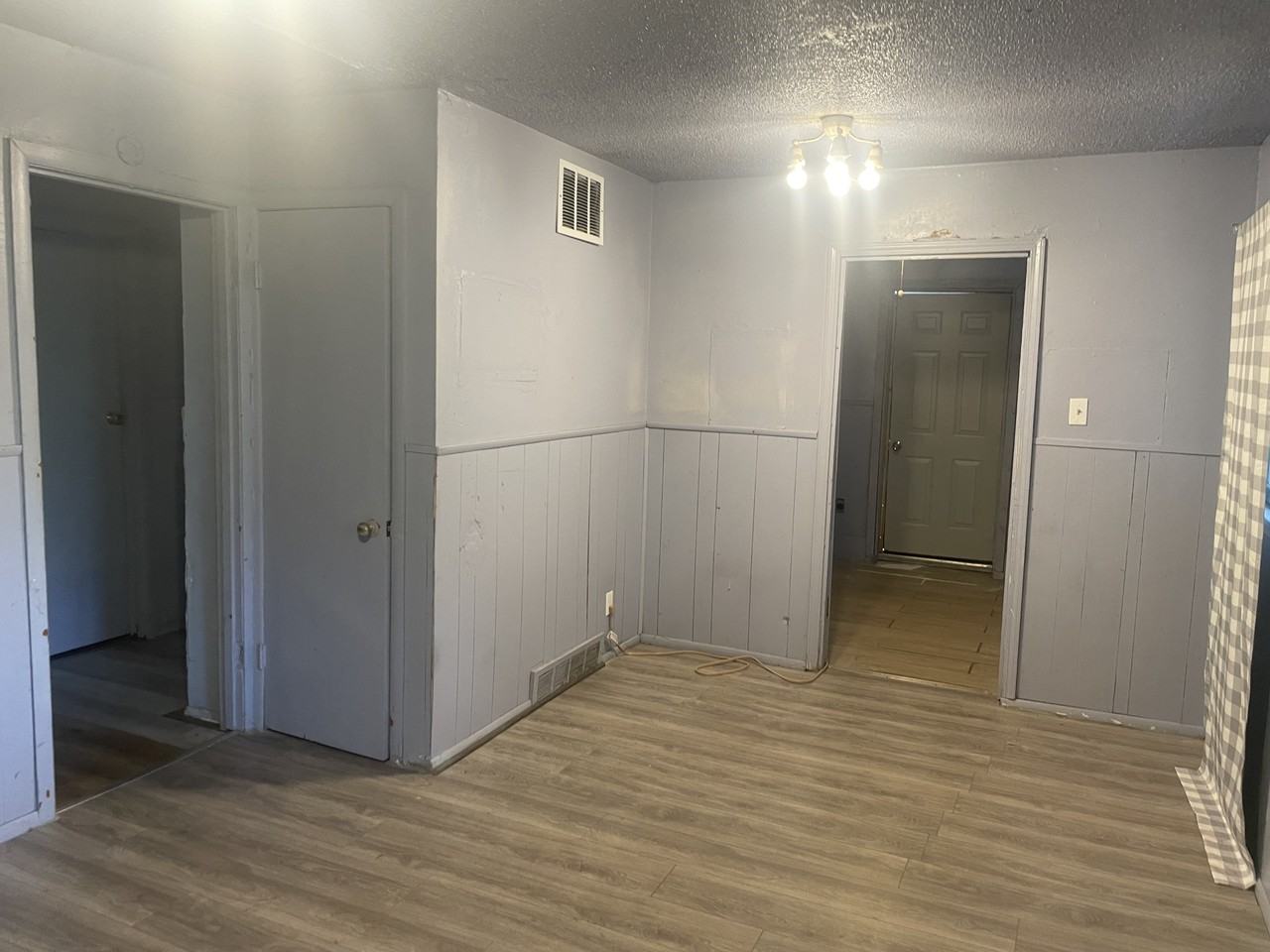 1334 Greenwood St #NA - Photo 3 of 9