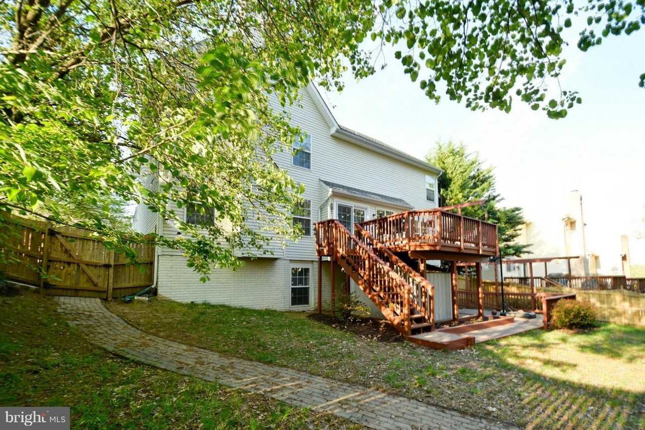 2892 Nicely Ct #NA - Photo 3 of 33