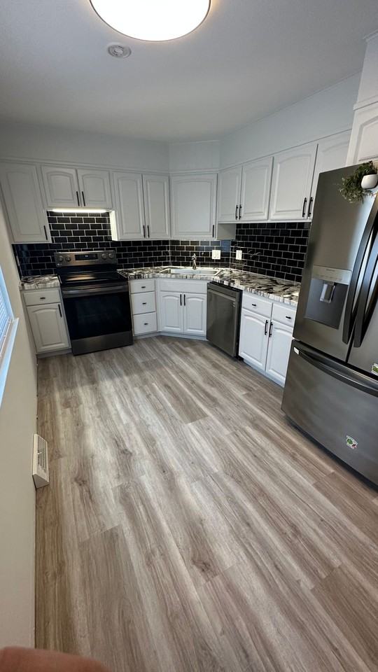 2016 Hale Ct #2016 - Photo 3 of 18