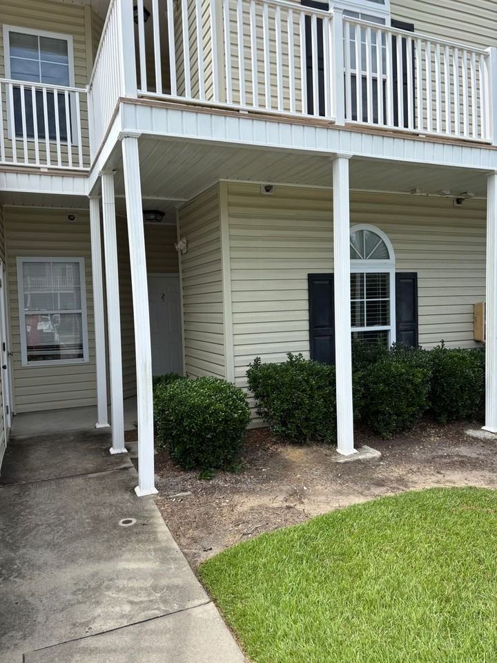 111 Portsmith Dr - Photo 2 of 33