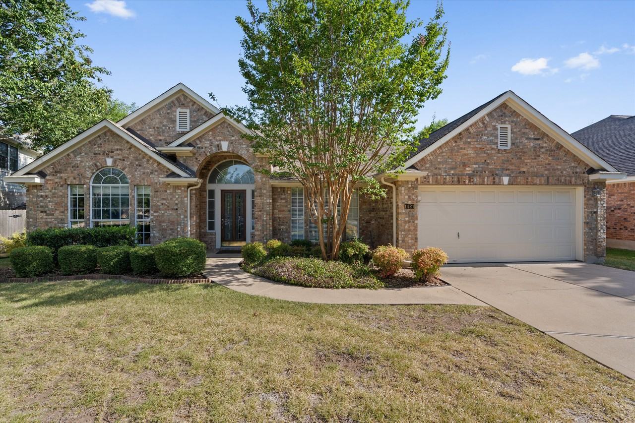 1421 Redden Cove - Photo 2 of 24