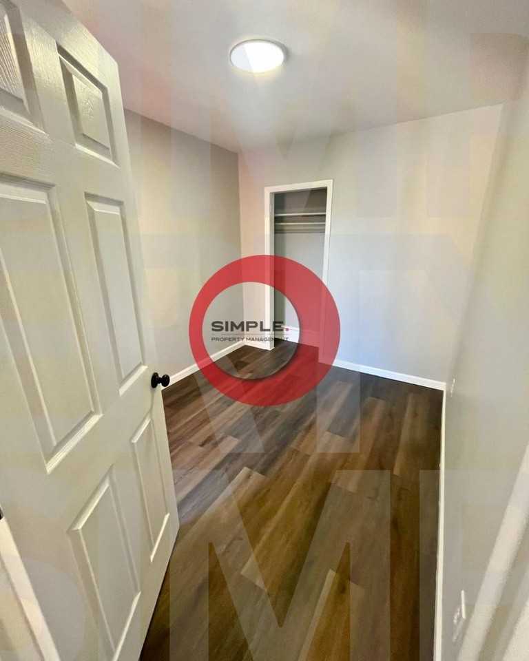 538 S 7th St - Photo 3 of 6