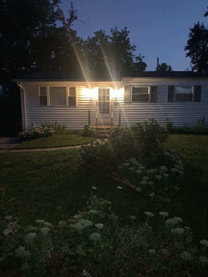 1128 Rhea Ave - Photo 2 of 17