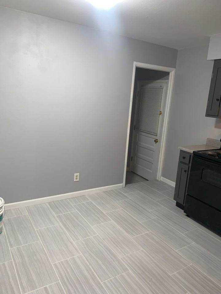 1128 Rhea Ave - Photo 3 of 17