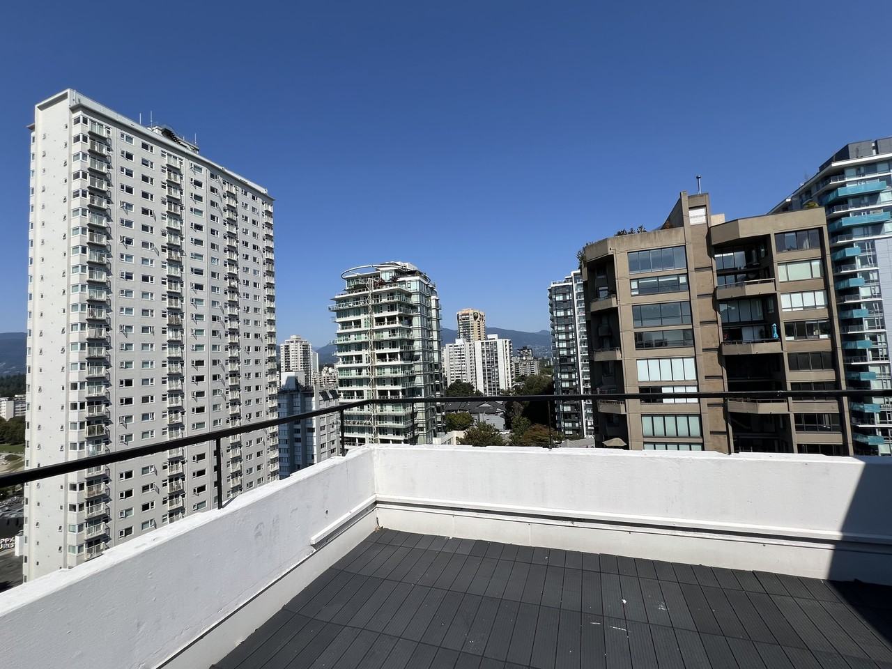 Bidwell St & Burnaby St #1503 - Photo 2 of 34