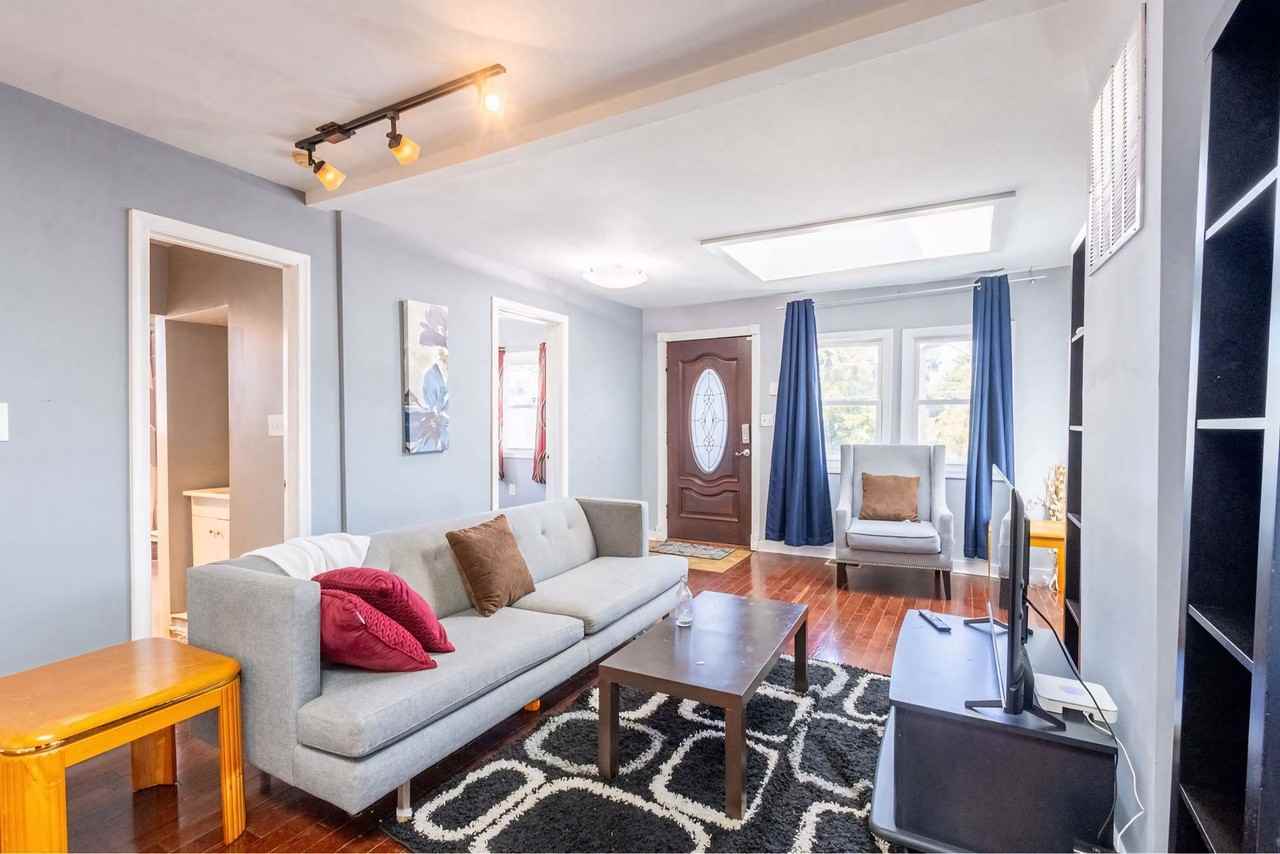 6723 Clinglog St - Photo 2 of 16