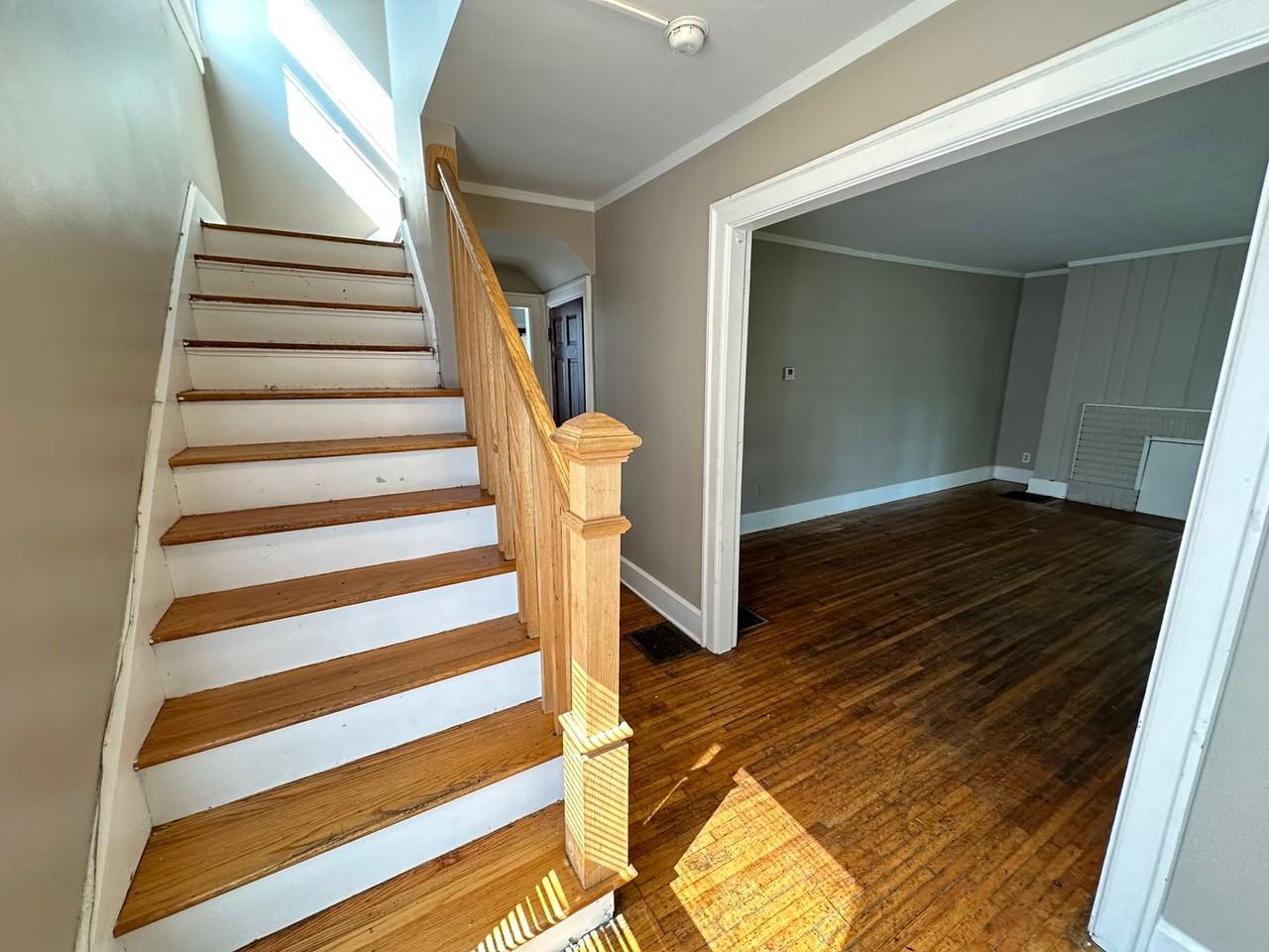 252 E 17th Ave - Photo 2 of 19