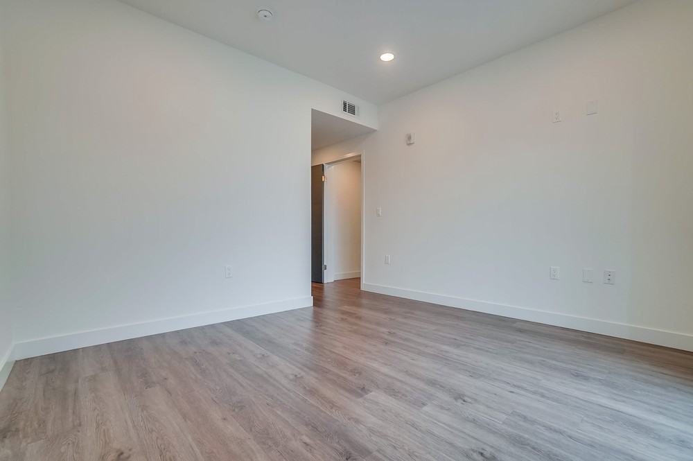 Sherman Villas at Lake Balboa, LLC - Photo 4 of 8