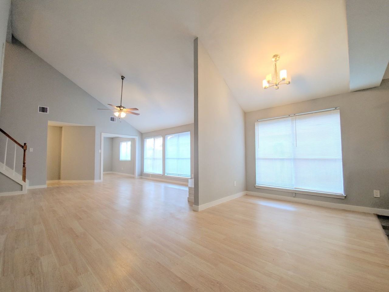 15215 Peachmeadow Ln - Photo 2 of 28