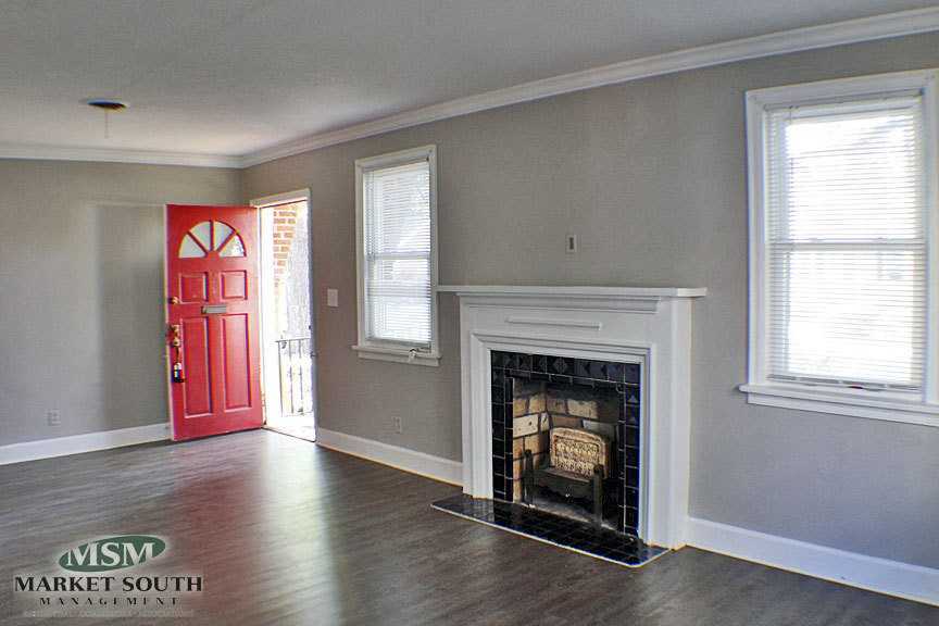 212 E 46th St - Photo 2 of 21