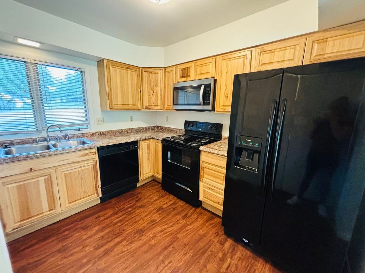 321 Shenandoah Cir - Photo 5 of 18