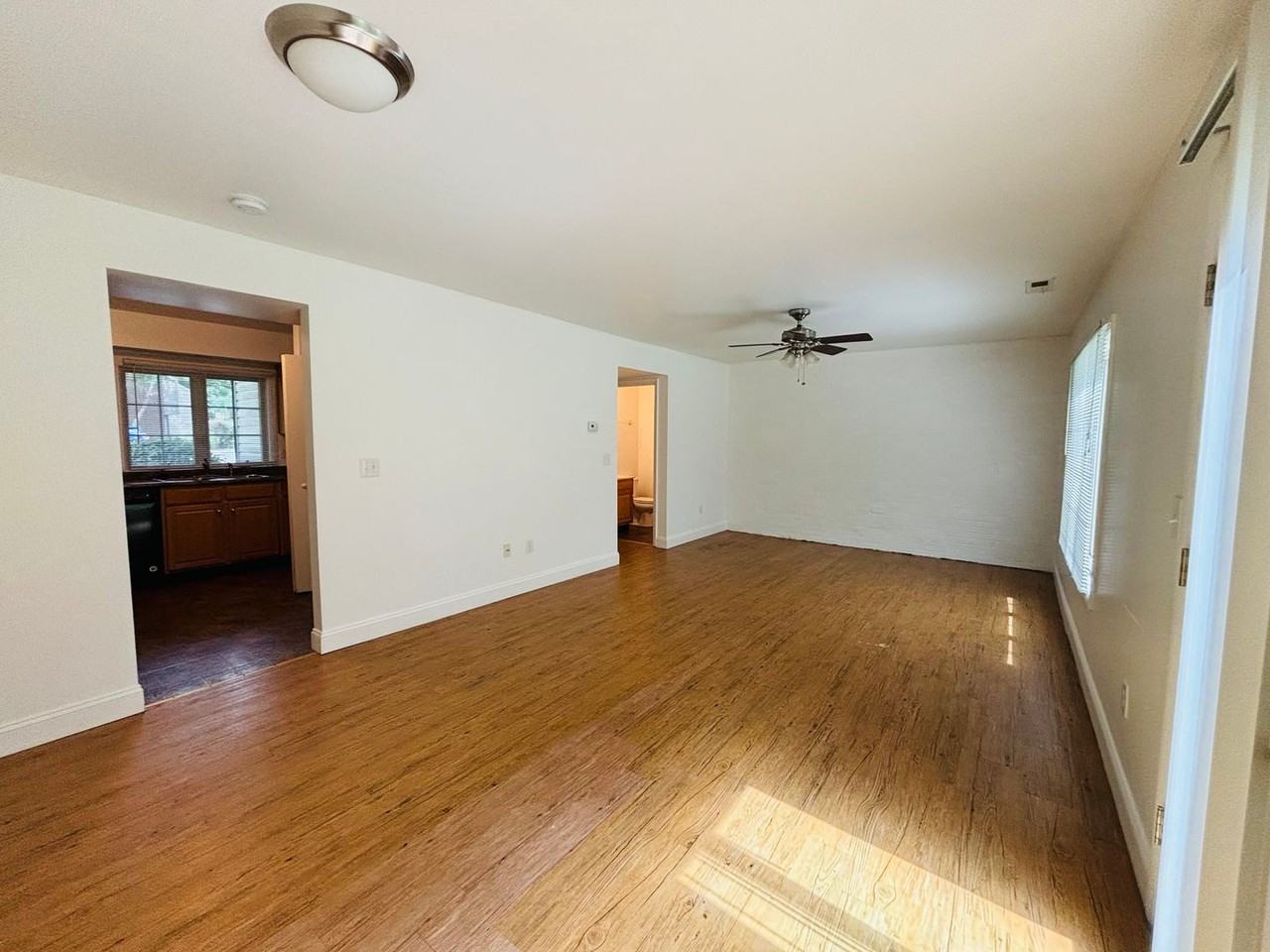 322 Shenandoah Cir - Photo 5 of 16