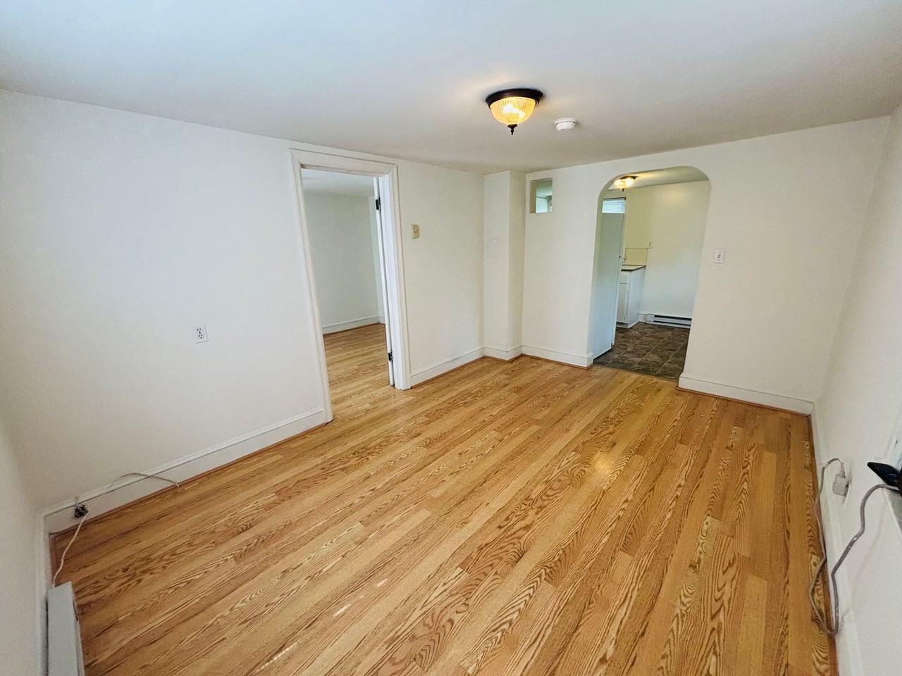 1284 Harding Rd - Photo 6 of 9